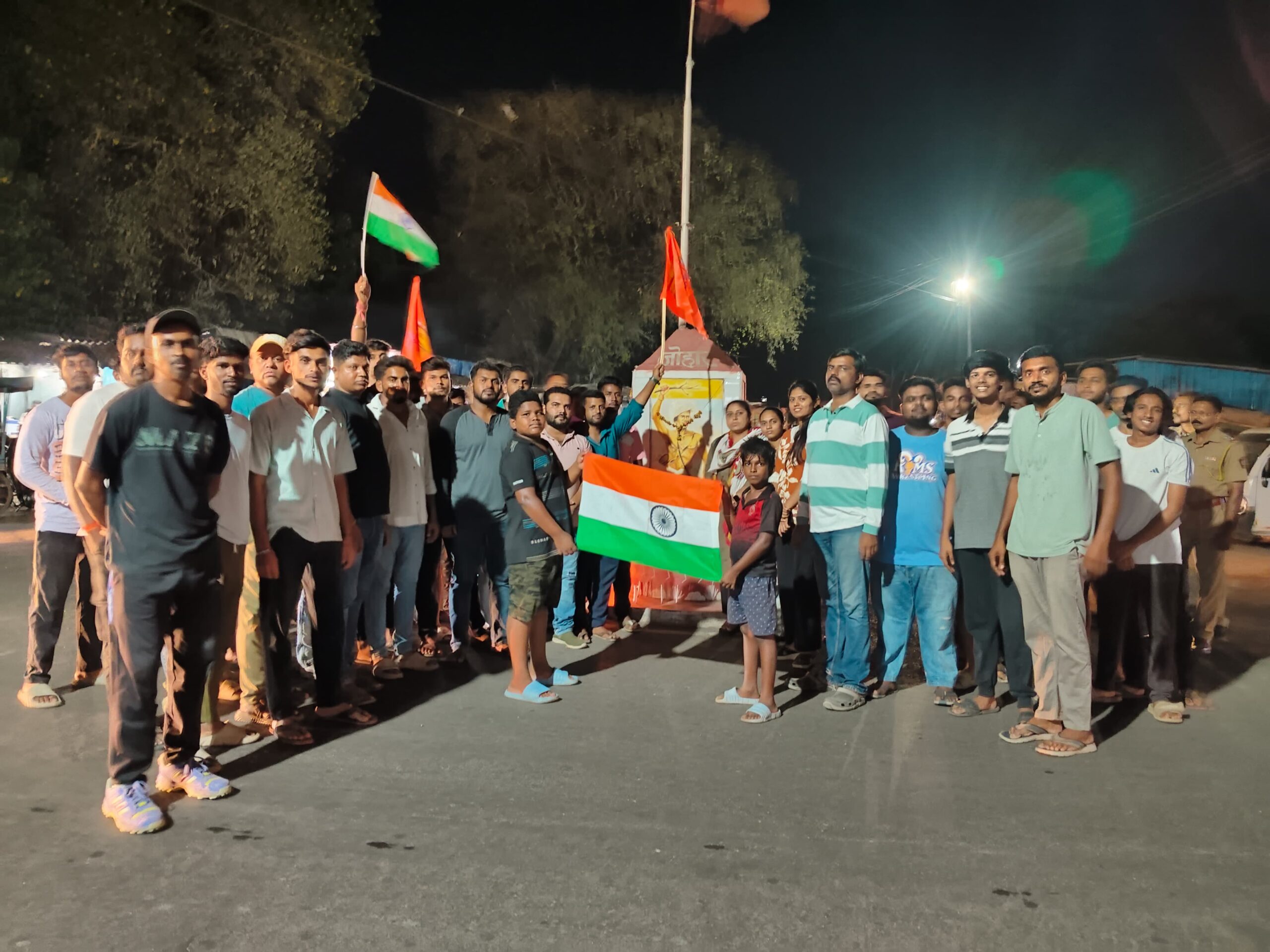 पहलगाम दहशतवादी हल्ल्याचा निषेध; कासा-चारोटी परिसरात कॅंडल मार्चद्वारे श्रद्धांजली